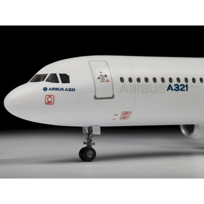 Сборная модель ZVEZDA Пассажирский авиалайнер Аэробус А-321, 1/144