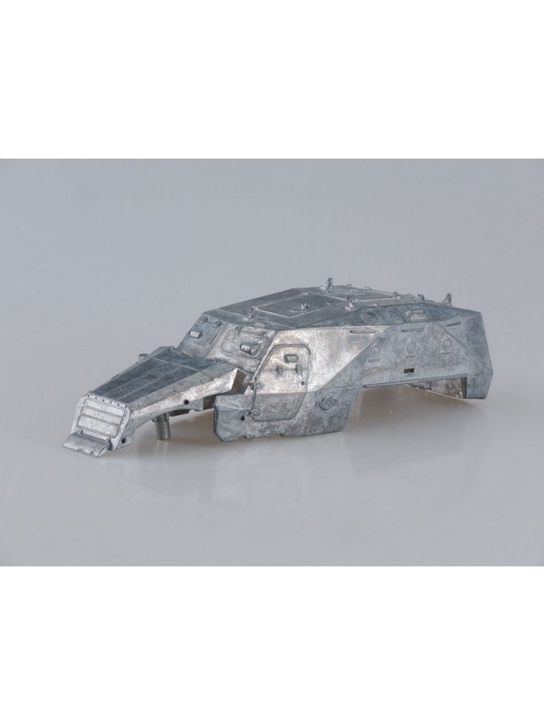 Сборная модель AVD Бронетранспортёр БТР-152К, 1/43