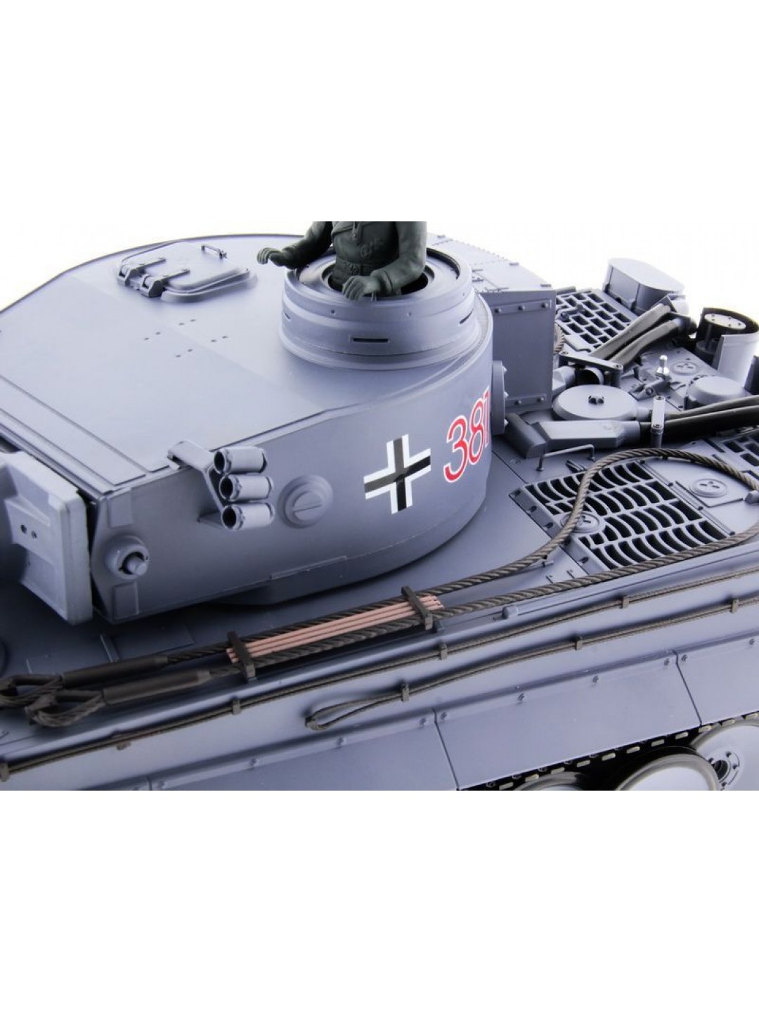 Радиоуправляемый танк Heng Long Tiger I Upgrade V6.0  2.4G 1/16 RTR