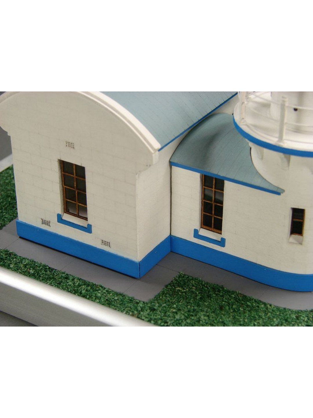 Сборная картонная модель Shipyard маяк Crowdy Head Lighthouse (№56), 1/87
