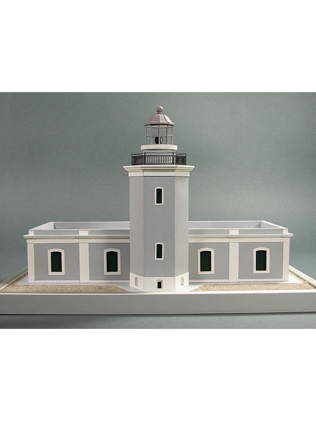 Сборная картонная модель Shipyard маяк Lighthouse Los Morrillos (№30), 1/72