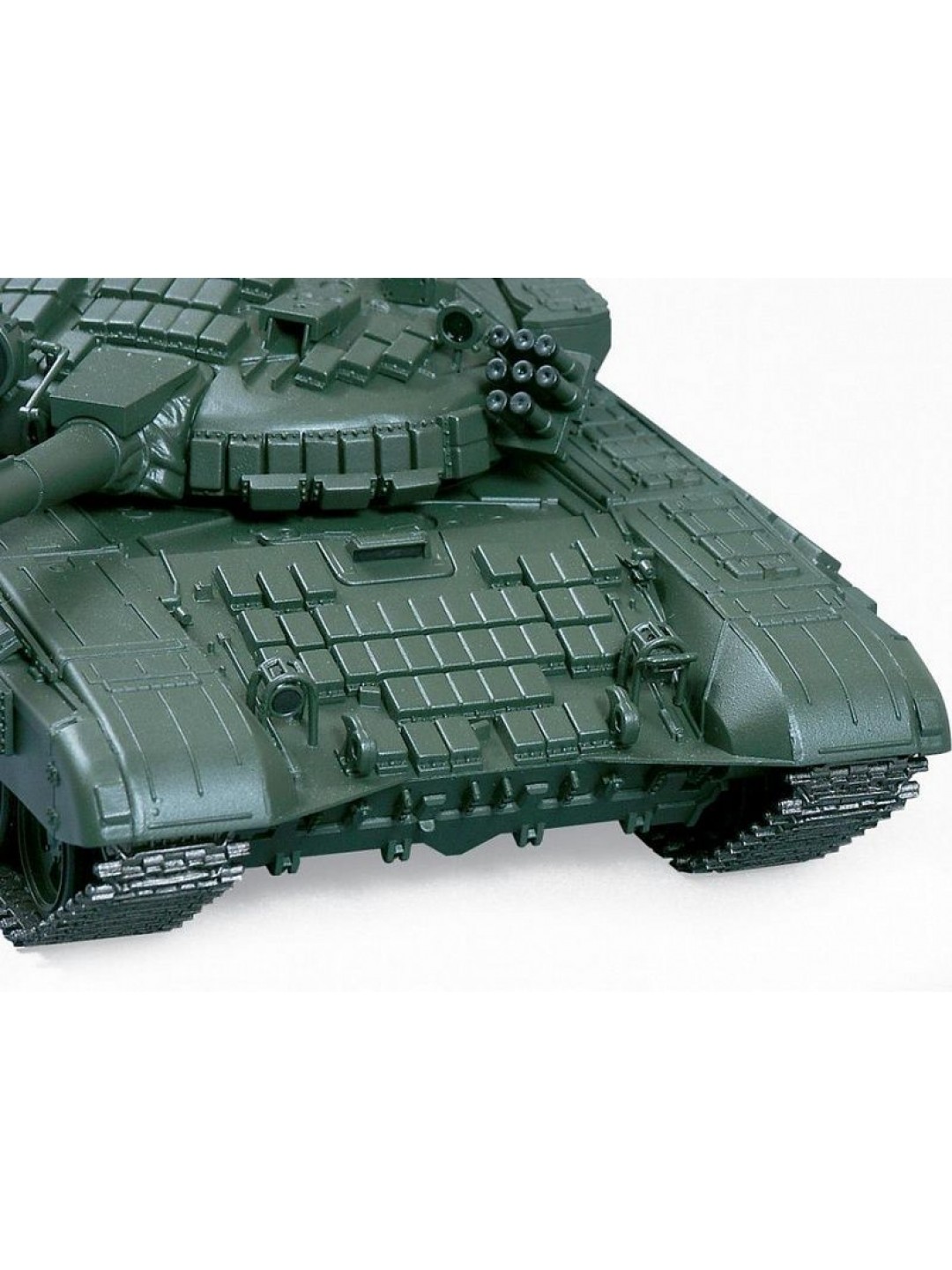 Сборная модель ZVEZDA Российский основной танк с активной броней Т-72Б, 1/35