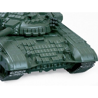 Сборная модель ZVEZDA Российский основной танк с активной броней Т-72Б, 1/35