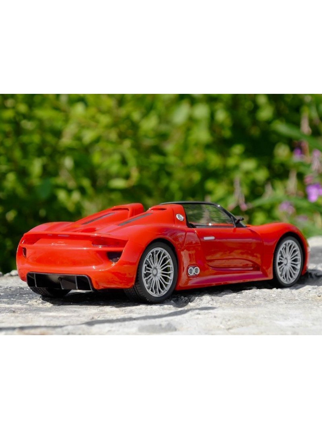 Р/У машина Porsche 918 2046 1/14 с открыв. дверями + акб