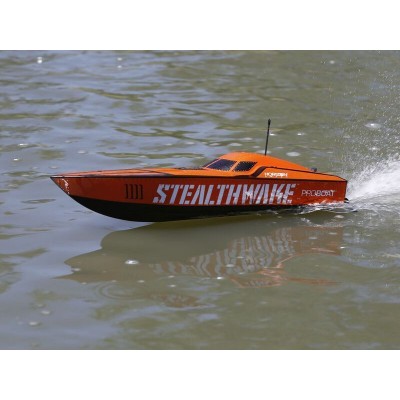 Радиоуправляемый катер ProBoat Stealthwake 23 Brushed Deep-V RTR