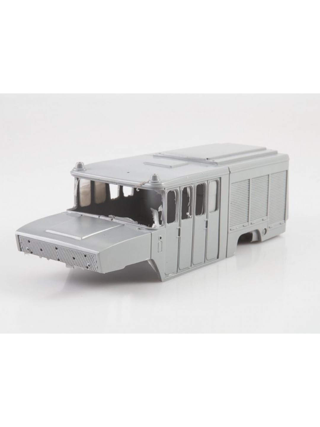 Сборная модель AVD Пожарная автоцистерна Ikarus-526, 1/43