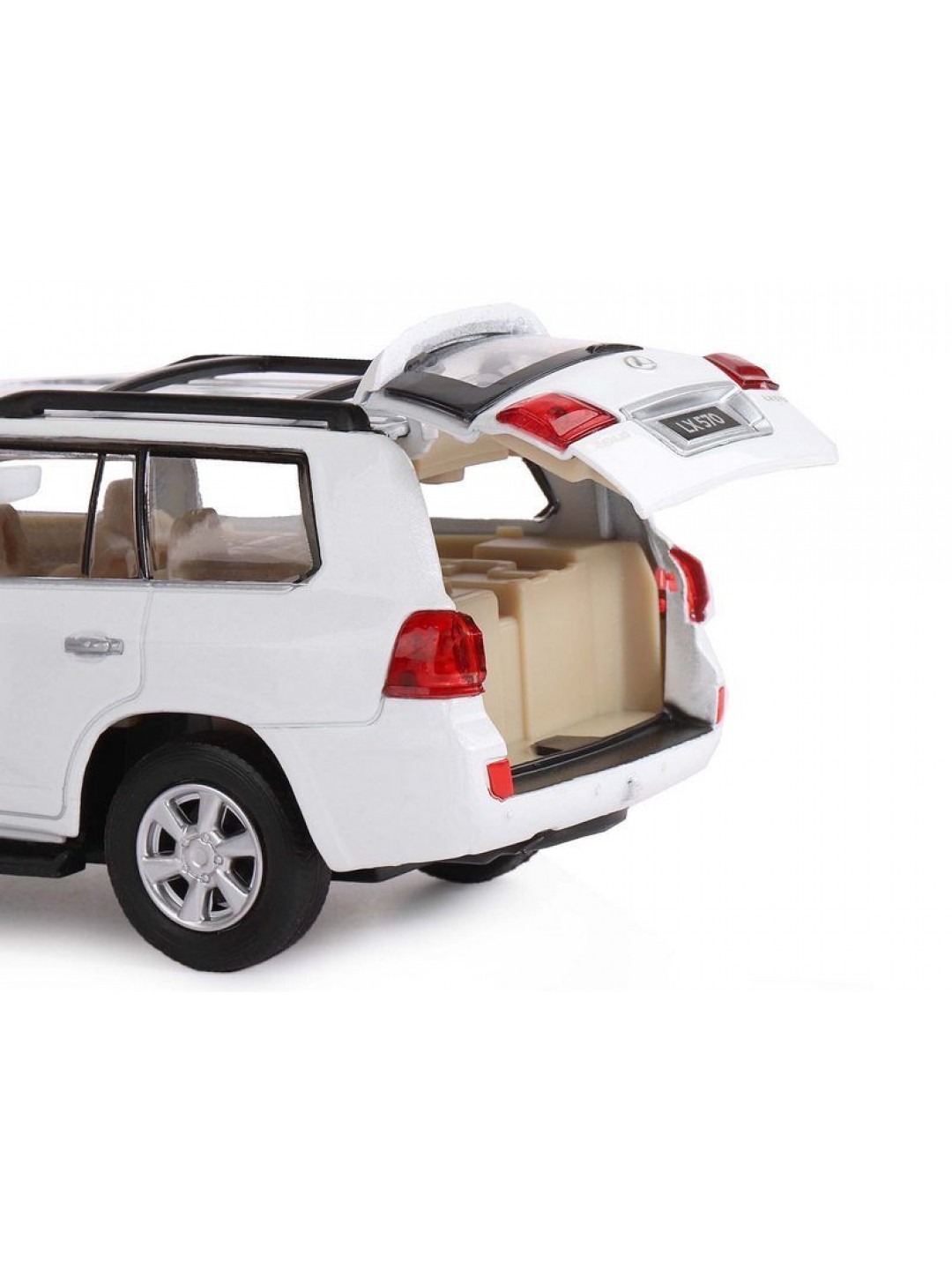 Машина "АВТОПАНОРАМА" Lexus LX570, белый, 1/32, свет, звук, инерция, в/к 17,5*13,5*9 см