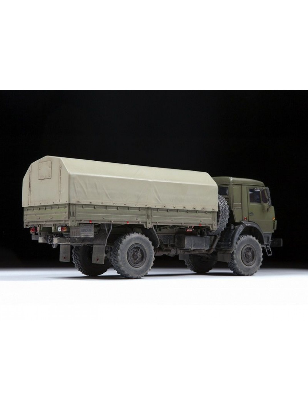 Сборная модель ZVEZDA Российский двухосный грузовой автомобиль К-4350, 1/35