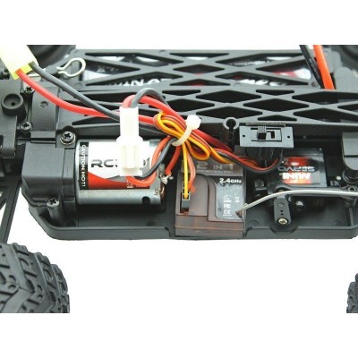 Радиоуправляемый монстр Himoto Tracker 4WD 2.4G 1/18 RTR