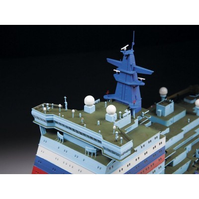 Сборная модель ZVEZDA Российский атомный ледокол проект 22220 "Арктика", 1/350