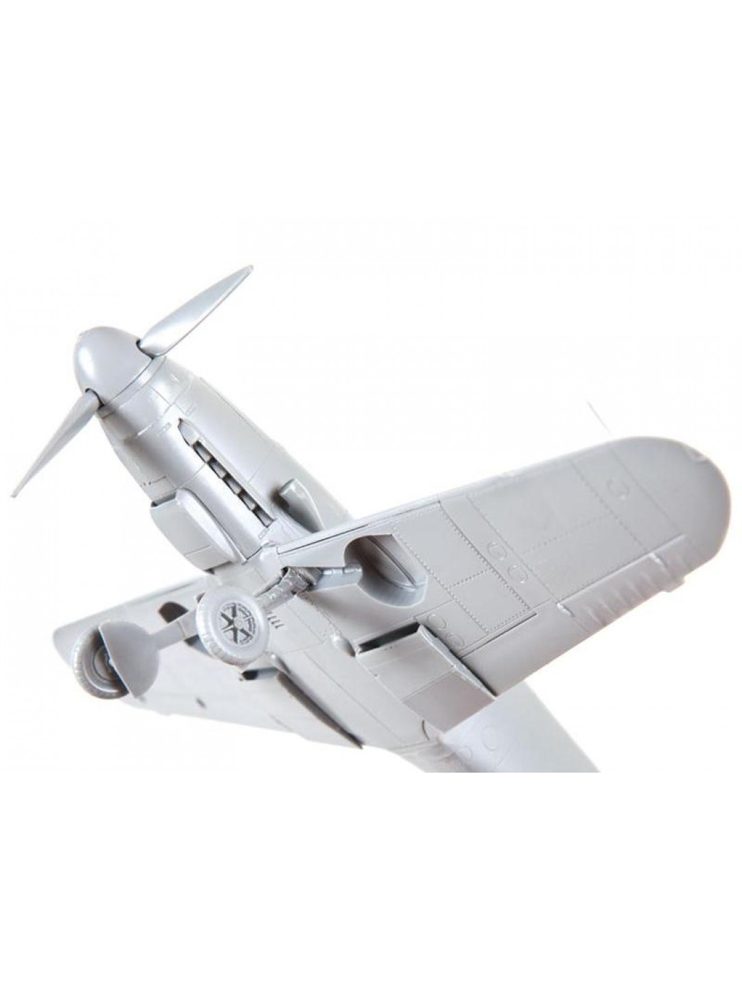 Сборная модель ZVEZDA Немецкий истребитель Мессершмитт Bf-109F2 (сборка без клея), 1/72