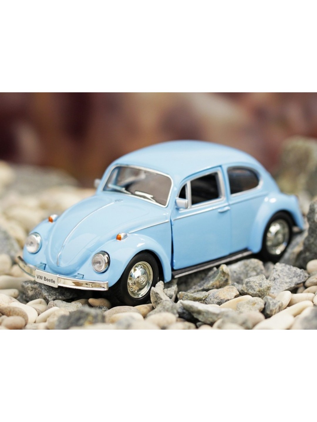 Машина Ideal 1:30-39 Volkswagen Beetle (блест. метал. фиолет.)