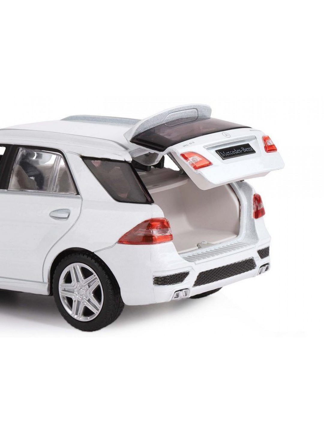 Машина "АВТОПАНОРАМА" Mercedes-Benz ML63 AMG, белый, 1/32, свет, звук, инерция, в/к 17,5*13,5*9 см