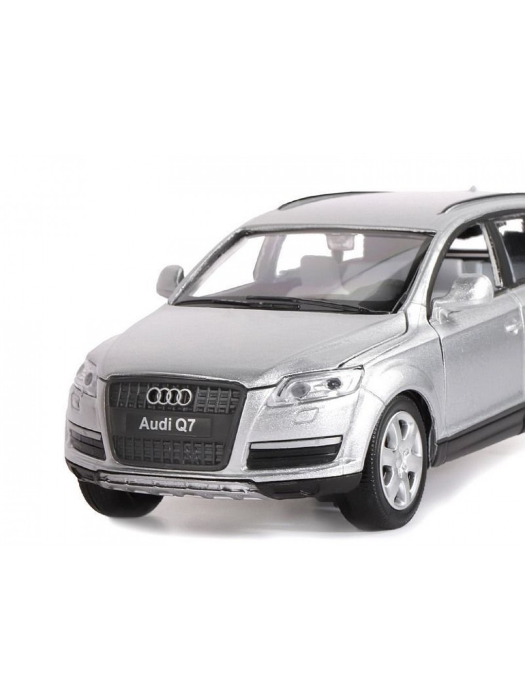 Машина "АВТОПАНОРАМА" Audi Q7, серебряный, 1/32, свет, звук, инерция, в/к 17,5*13,5*9 см