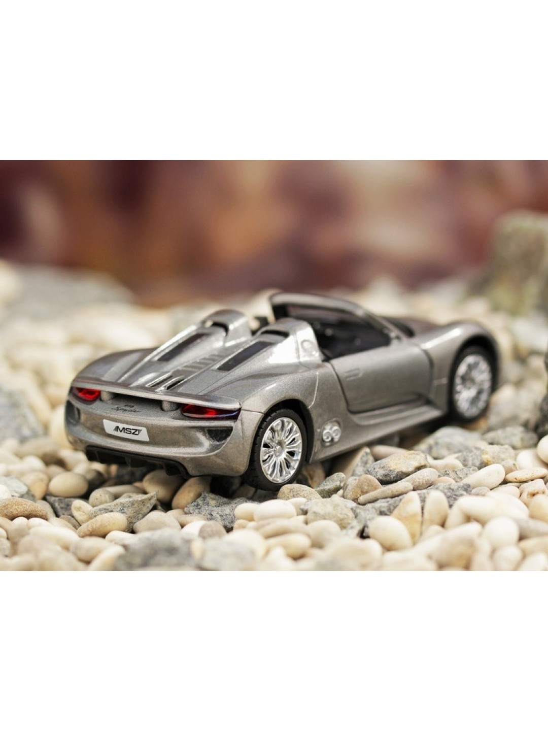 Машина Ideal 1:41 Porsche 918 (с открытым верхом)