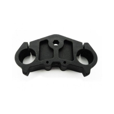 Переднее нижнее крепление подвески Переднее нижнее крепление подвески