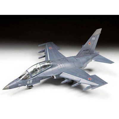 Сборная модель ZVEZDA Самолёт "Як-130", подарочный набор, 1/48