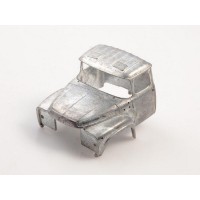 Сборная модель AVD Бортовой автомобиль ЗИЛ-130Г Сборная модель AVD Бортовой автомобиль ЗИЛ-130Г