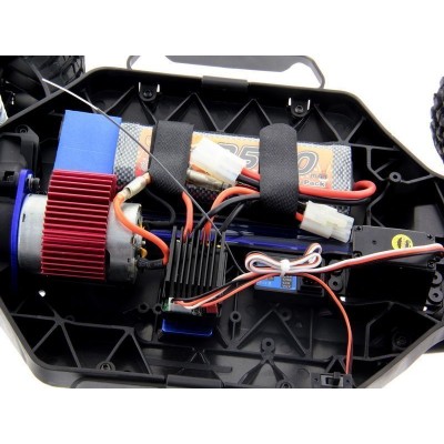 Радиоуправляемый шорт-корс Remo Hobby 9EMU (красный) 4WD 2.4G 1/8 RTR