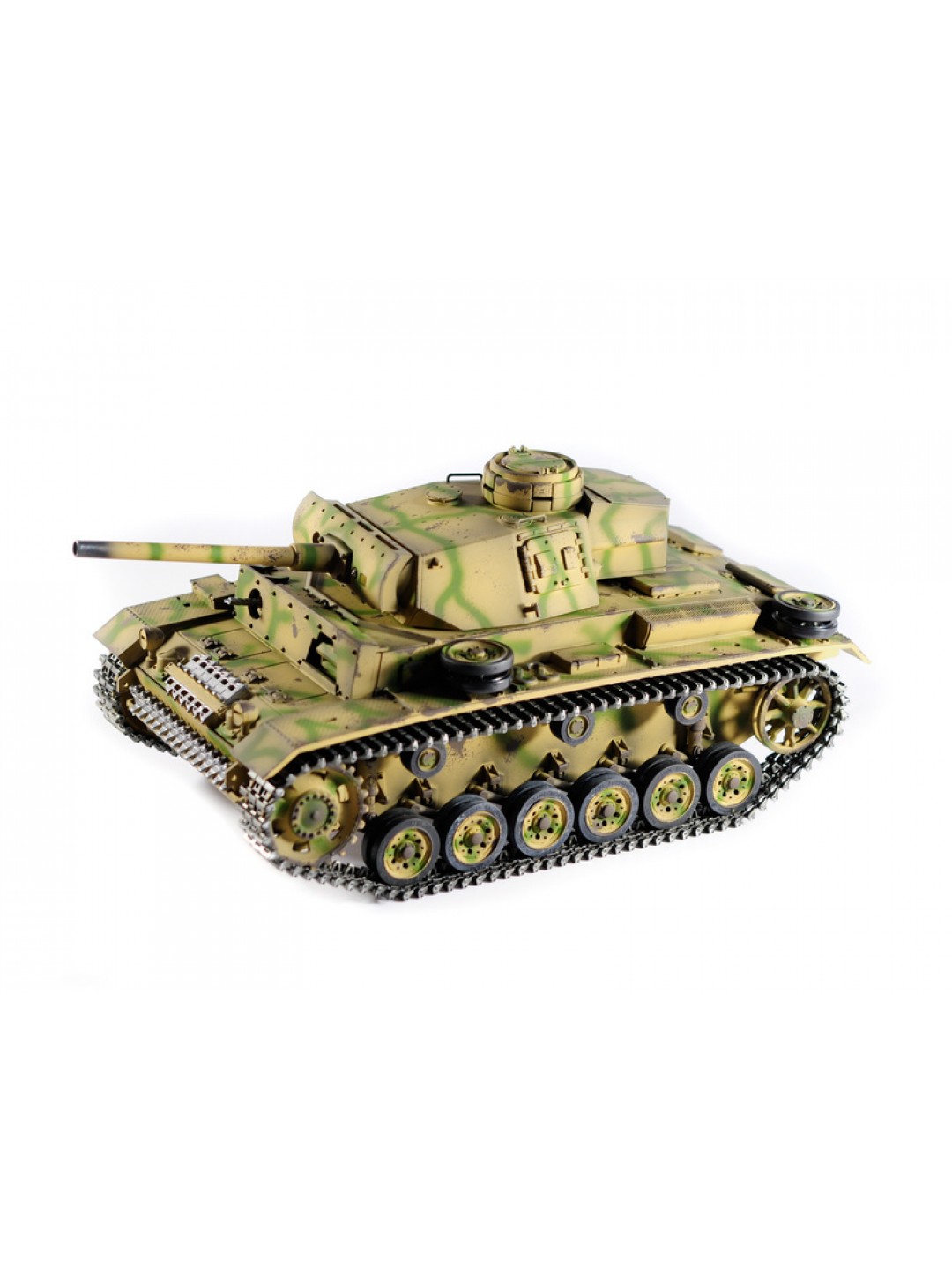 Р/У танк Taigen 1/16 Panzerkampfwagen III (Германия) дым, свет (для ИК боя) V3 2.4G RTR камуфляж