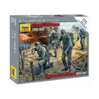 Сборные солдатики ZVEZDA Немецкие штурмпионеры, 1/72 Сборные солдатики ZVEZDA Немецкие штурмпионеры, 1/72