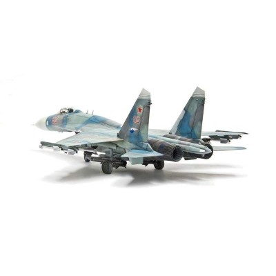 Сборная модель ZVEZDA Российский истребитель Су-30СМ, 1/72