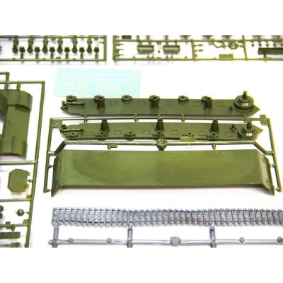 Сборная модель ZVEZDA Советский истребитель танков ИСУ-122, 1/35