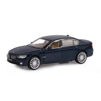 Машина "АВТОПАНОРАМА" BMW 760LI, синий, 1/34, свет, звук, инерция, в/к 17,5*13,5*9 см Машина "АВТОПАНОРАМА" BMW 760LI, синий, 1/34, свет, звук, инерция, в/к 17,5*13,5*9 см