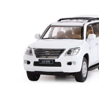 Машина "АВТОПАНОРАМА" Lexus LX570, белый, 1/32, свет, звук, инерция, в/к 17,5*13,5*9 см