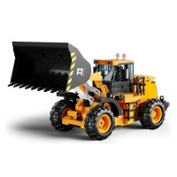 Радиоуправляемый конструктор RCM фронтальный погрузчик (653+ деталей) Радиоуправляемый конструктор RCM фронтальный погрузчик (653+ деталей)