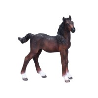 Фигурка KONIK Ганноверский жеребёнок, гнедой Фигурка KONIK Ганноверский жеребёнок, гнедой