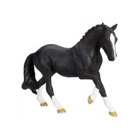 Фигурка KONIK Ганноверская лошадь, вороная Фигурка KONIK Ганноверская лошадь, вороная